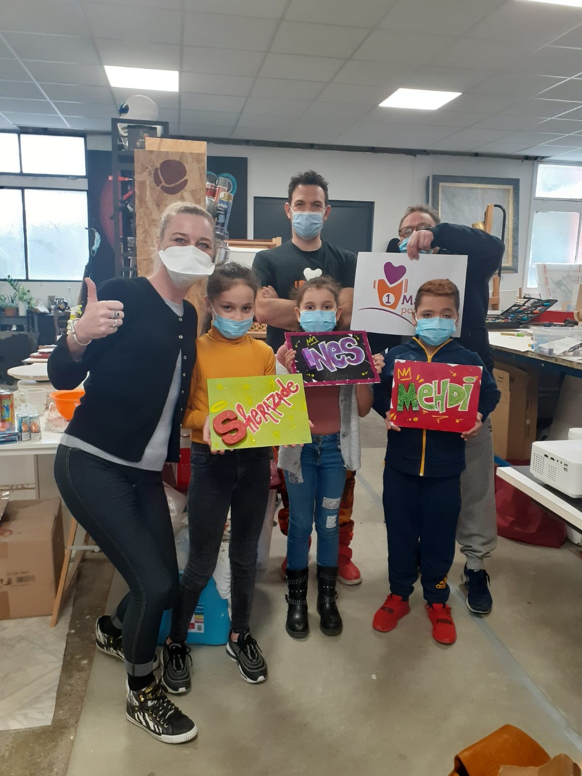 Ateliers artistiques auprès des enfants hospitalisés - Association Un Maillot Pour La Vie